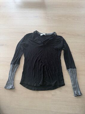 Bailey 44 Two-Tone Ribbed Long Sleeve Top in Black and Gray